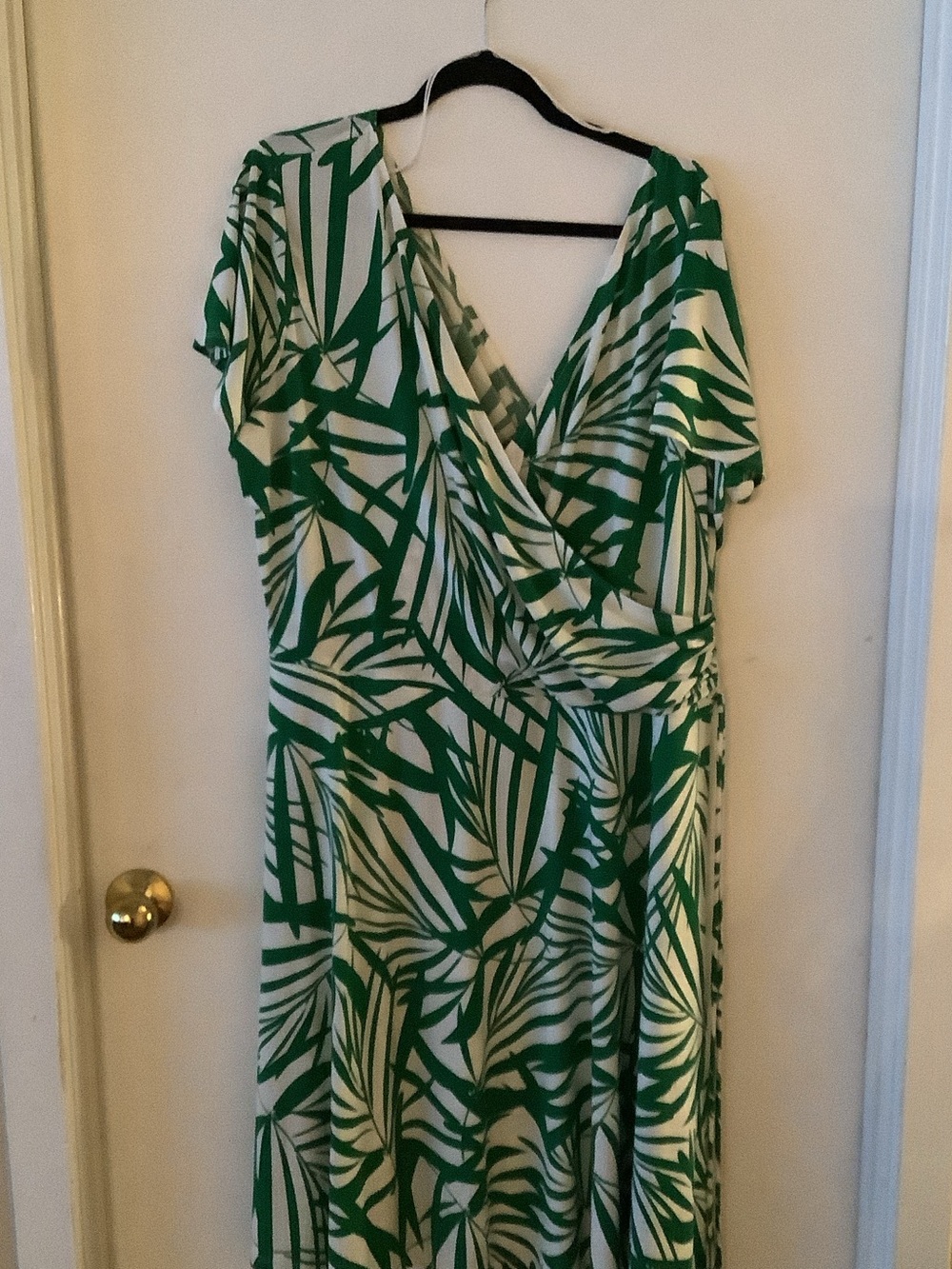 Maggy London Green and Cream Palm-Print Wrap Dress